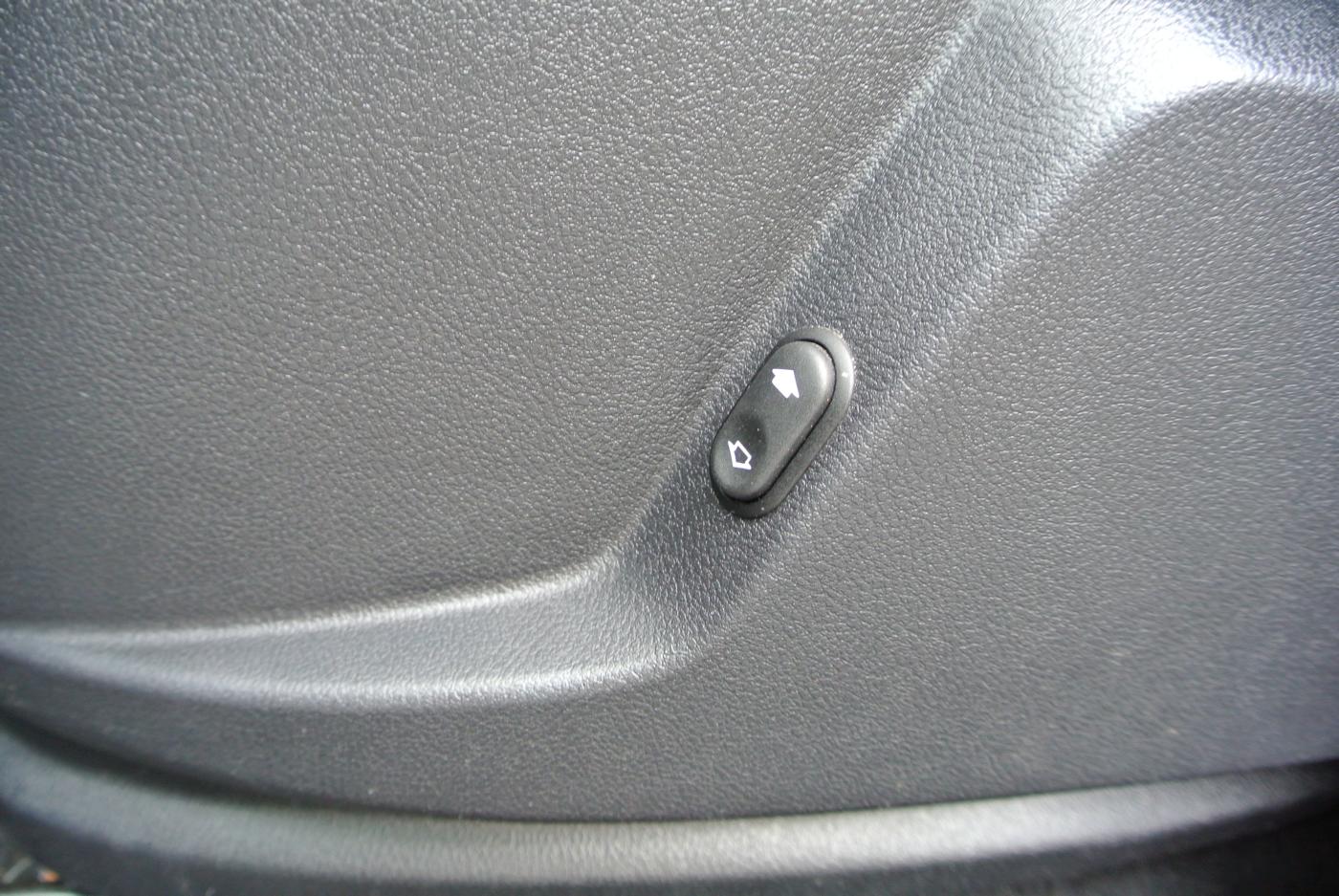 Ford S-MAX, 2013 - pohled č. 16